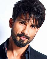 Shahid Kapoor: The Versatile Indian Actor Making Waves in Bollywood-thumnail