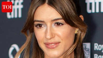 Daisy Edgar-Jones reveals endometriosis struggle and acne battle in honest beauty video |