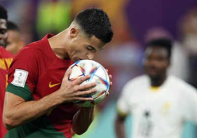 Cristiano Ronaldo breaks silence on injury with positive message to fans | Football News