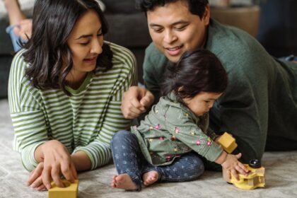 Before age 10, these 12 simple things parents say can shape a child’s confidence and emotional strength for life