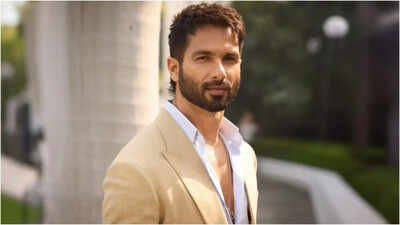 ‘No Entry’ sequel: Is Shahid Kapoor replacing Diljit Dosanjh to star alongside Varun Dhawan and Arjun Kapoor? | Hindi Movie News
