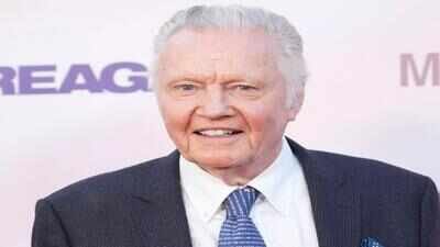 Angelina Jolie’s father Jon Voight pleads to see actress one last time before she quits LA amid Cecil B. DeMille estate listing | English Movie News