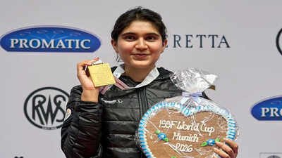 ISSF World Cup: Esha Singh wins 25m pistol gold with double world records | More sports News