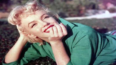 Marilyn Monroe Look-Alikes: Marilyn Monroe look-alikes celebrate star’s 100th birthday, shatter Guinness World Record for gathering |