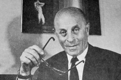 In 1938, László Bíró noticed newspaper ink dried instantly while his fountain pen smudged, and this led to the creation of the modern ballpoint pen |