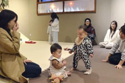 What are Japan’s overnight crying cafes and why mothers are loving them so much!