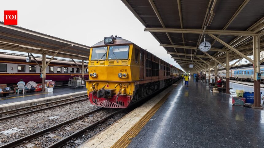7 railway stations in India with unbelievable colonial history