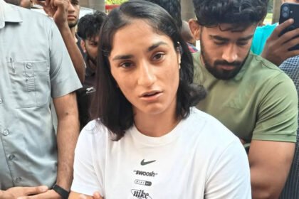 Vinesh Phogat vs WFI Live: Fresh controversy! Vinesh says she was denied entry despite ITA permission