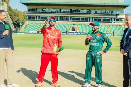 Zimbabwe 3/0 in 0.4 Overs