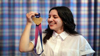 Historic first at Commonwealth Games as Braille medals debut in Glasgow | Commonwealth Games News